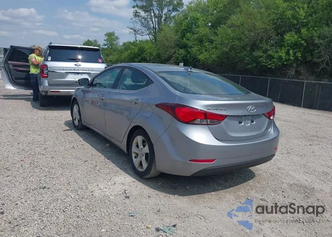 2016 Hyundai Elantra Value Edition z USA, uszkodzony, nr VIN 5NPDH4AEXGH783529